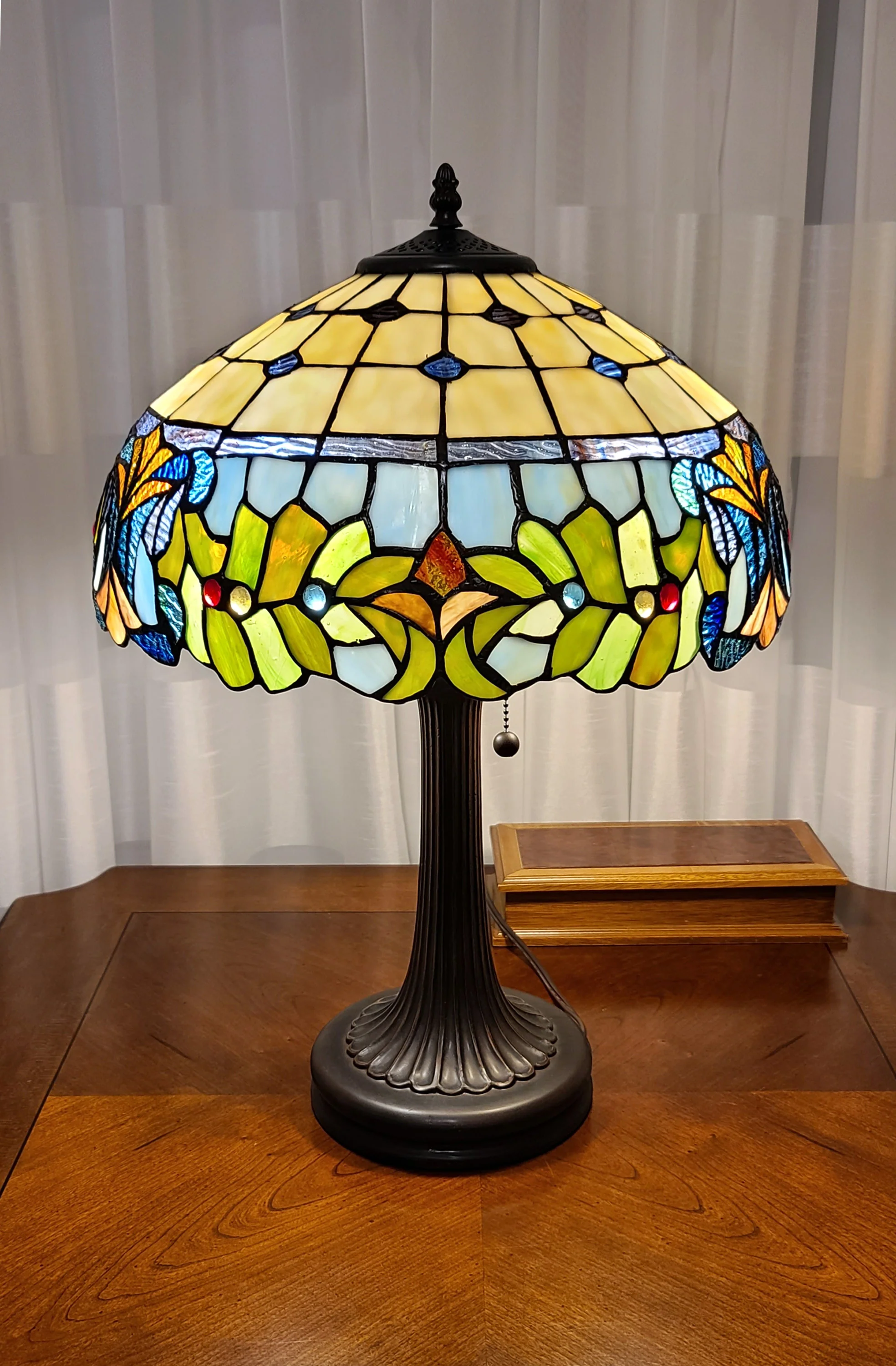23" Stained Glass Two Light Jeweled Floral Accent Table Lamp By Homeroots