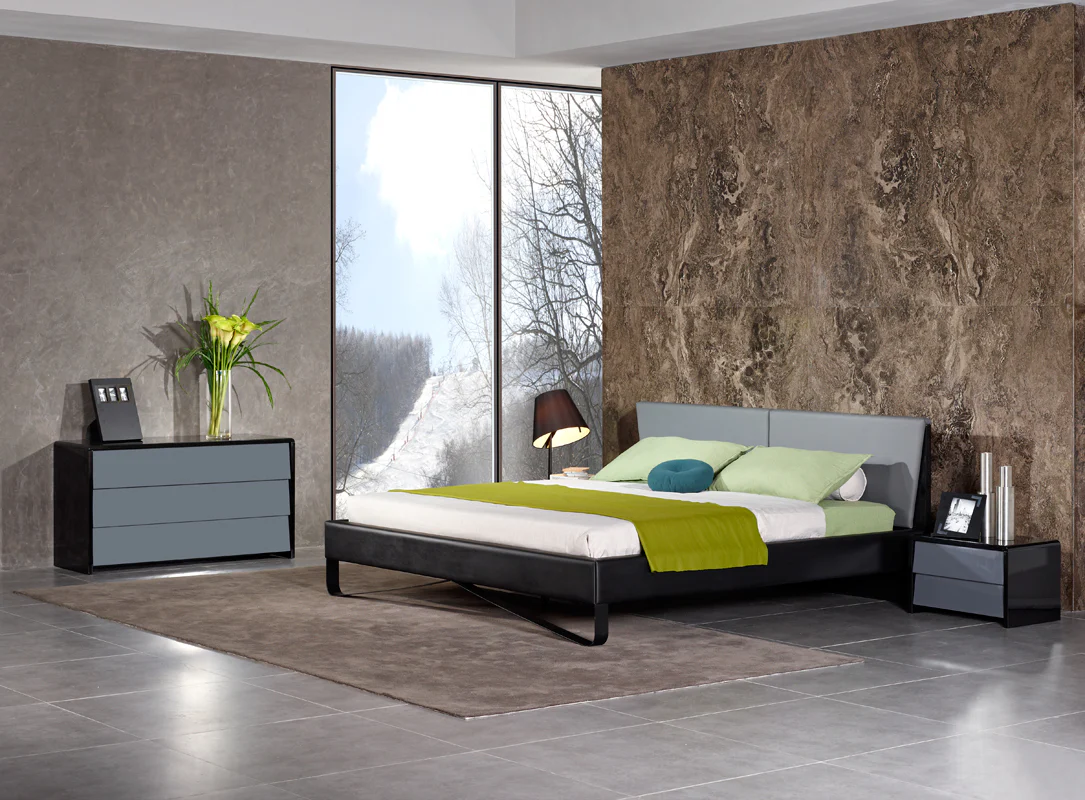 37' Grey And Black Leatherette And Metal Queen Bed By Homeroots