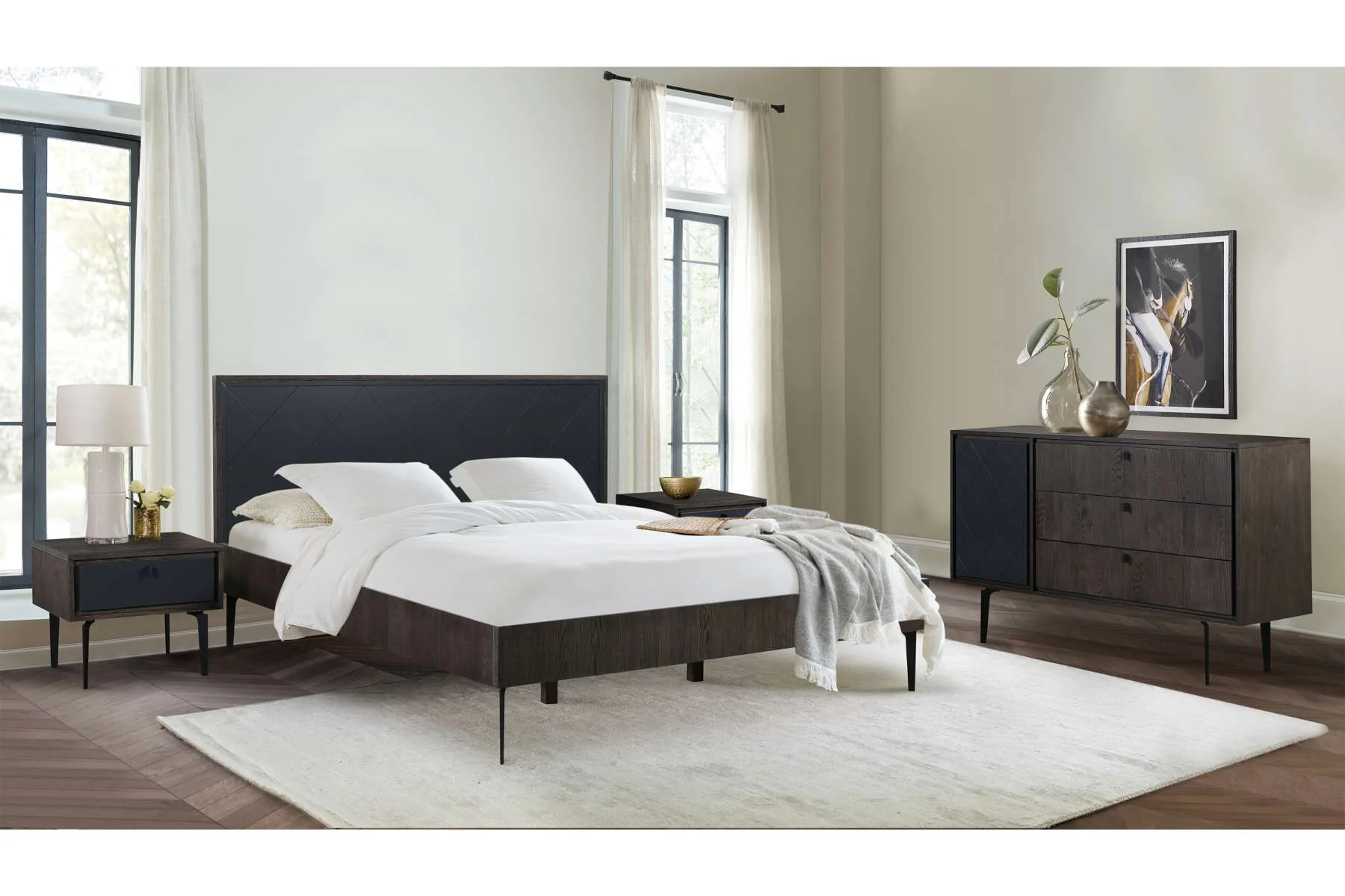 Cross Dark Gray Solid Oak King 4pc Bedroom Set By Armen Living