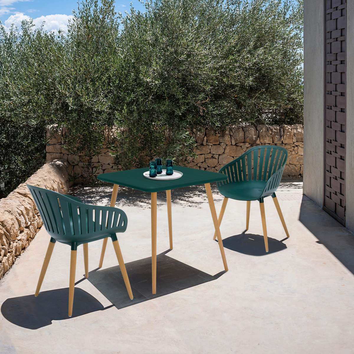 Nassau Outdoor 3 Piece Green Eucalyptus Dining Set By Armen Living