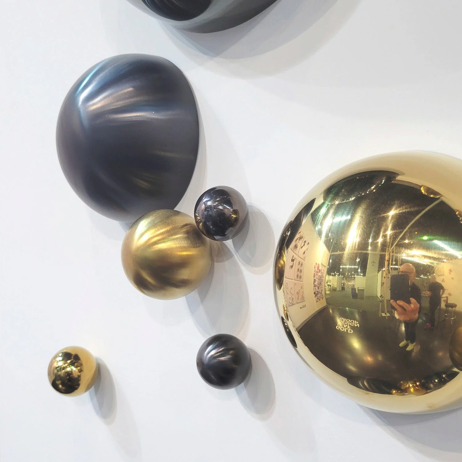 Wall Play™: Orb, Gold Gloss, Set/10 By Gold Leaf - Image 7
