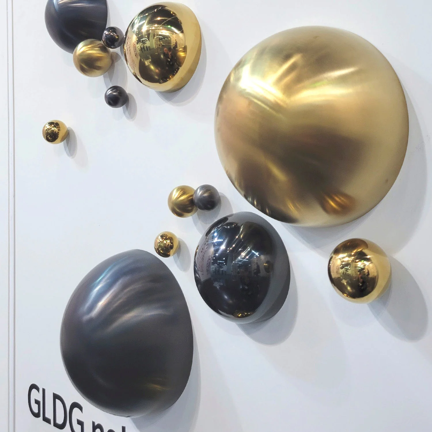 Wall Play™: Orb, Mica Gloss, Set/10 By Gold Leaf - Image 10